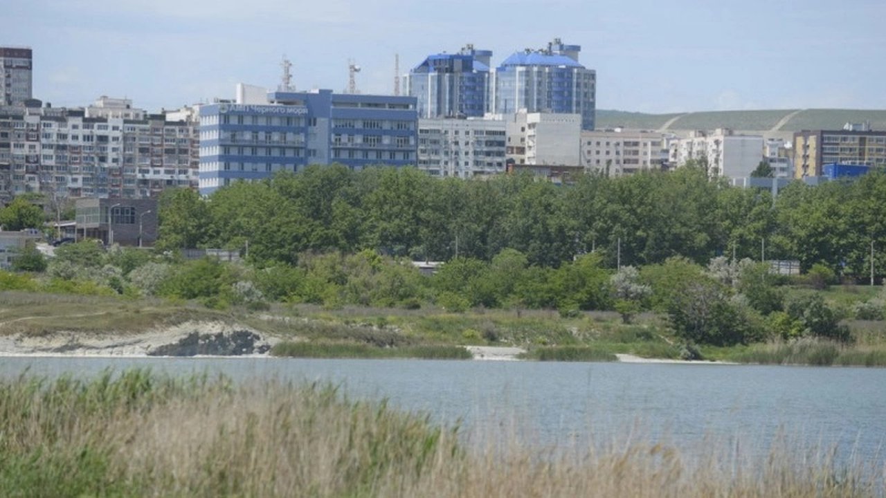 Главная картинка новости: Новороссийск представляет новый туристический маршрут: экологические и познавательные возможности