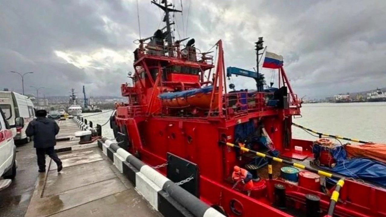 Главная картинка новости: В Новороссийске планируется поднятие затонувшего сухогруза SEAMARK для предотвращения экологической катастрофы