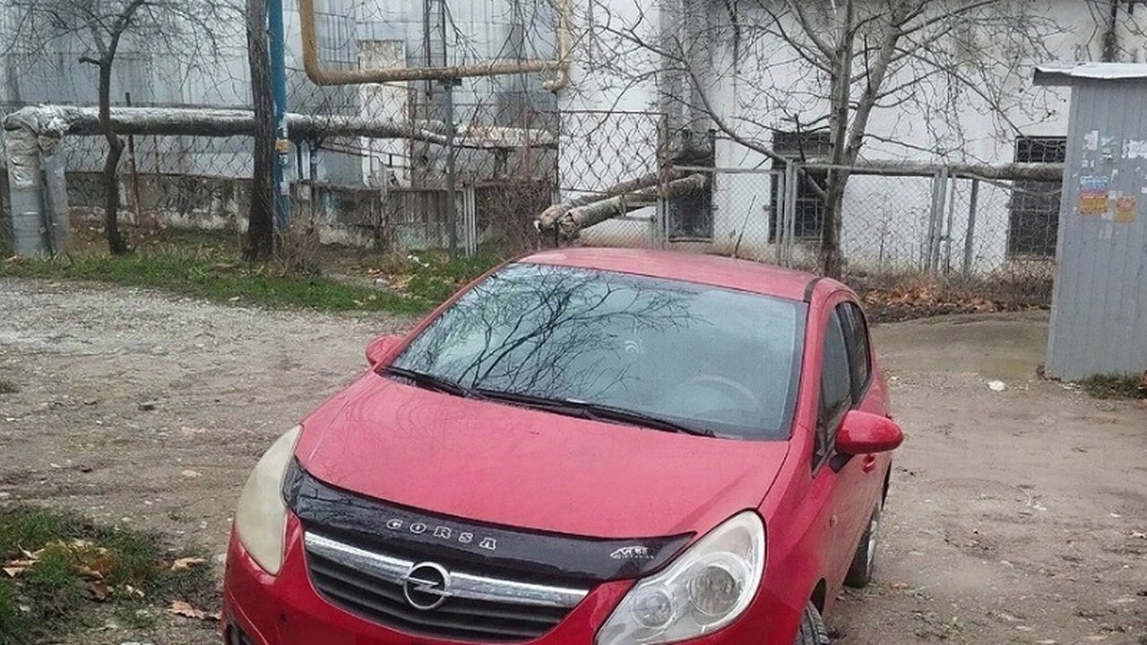 Главная картинка новости: Проблема хаотичной парковки: как она влияет на облик Новороссийска