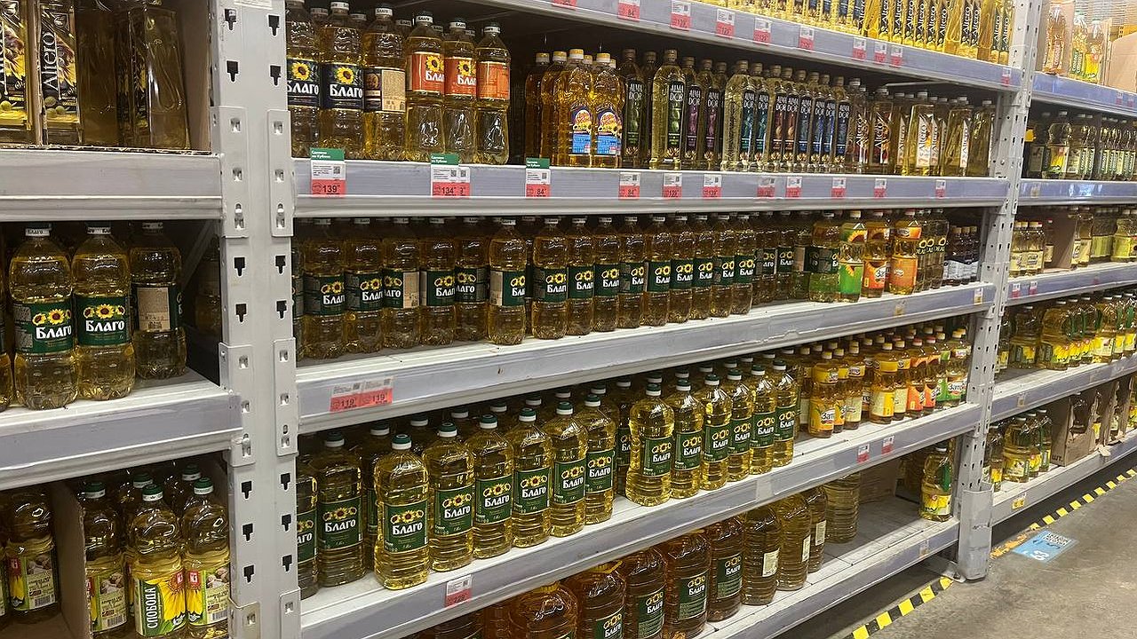 Главная картинка новости: Отменное масло - всегда берите сразу несколько: в Роскачестве назвали лучшие бренды подсолнечного масла