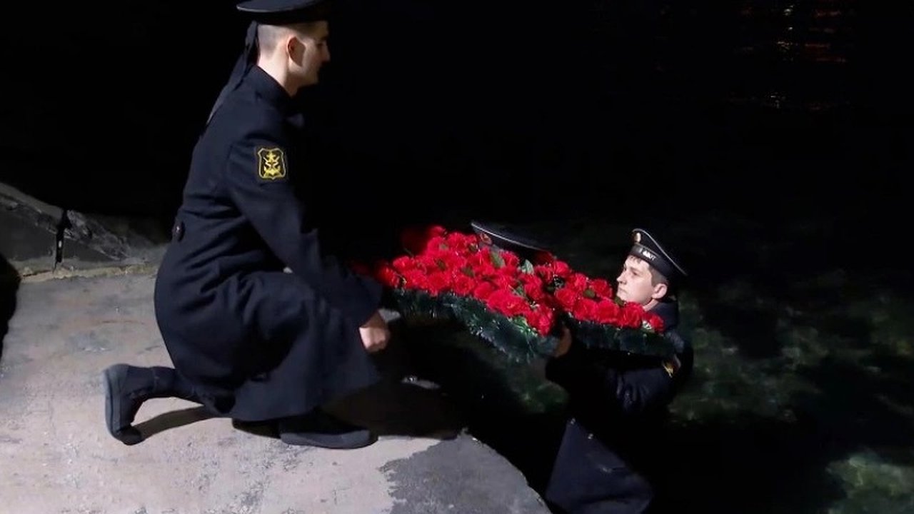 Главная картинка новости: Патриотическая акция «Бескозырка» в Новороссийске пройдет без массового шествия