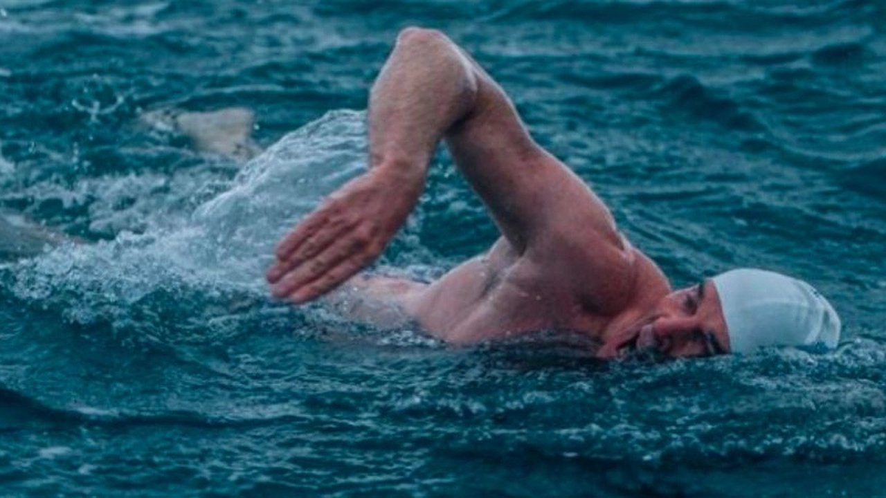 Главная картинка новости: В Новороссийске пройдет массовый заплыв в рамках акции «Бескозырка»