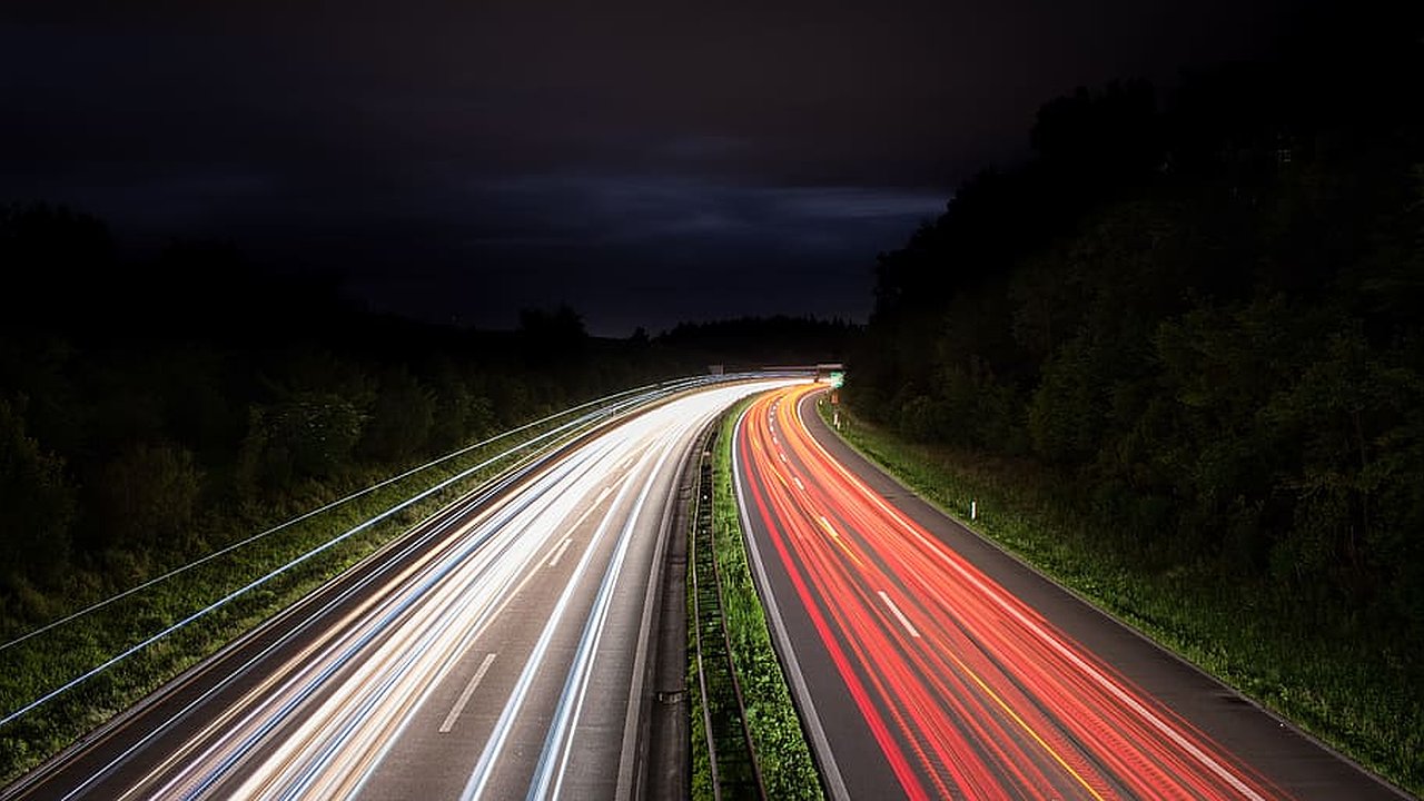 Главная картинка новости: Транспортная реформа на юге России: платный участок трассы А-289 и скоростной коридор до Крымского моста