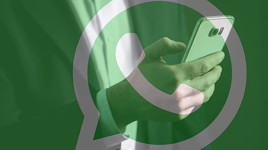 Главная картинка новости: В WhatsApp был обнаружен крайне опасный «бесконтактный» вирус