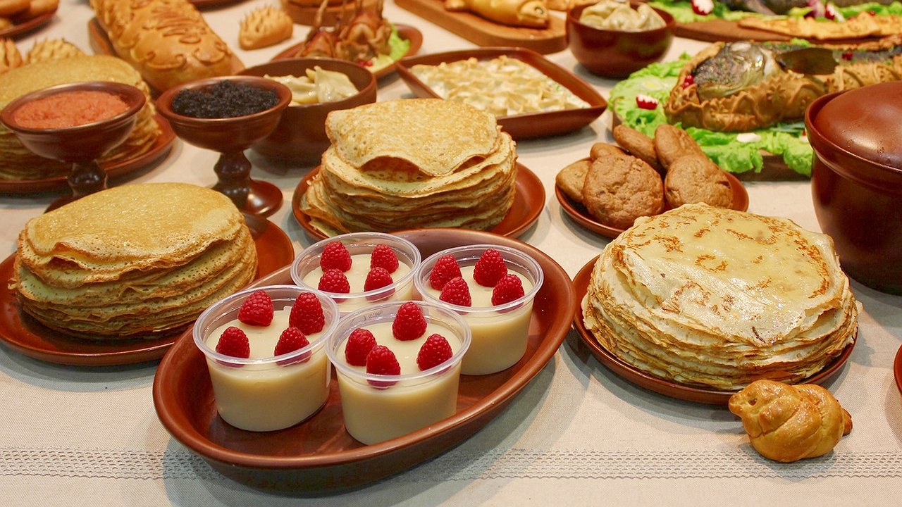 Главная картинка новости: Блинная неделя — когда будет Масленица в 2025 году и как правильно ее провести