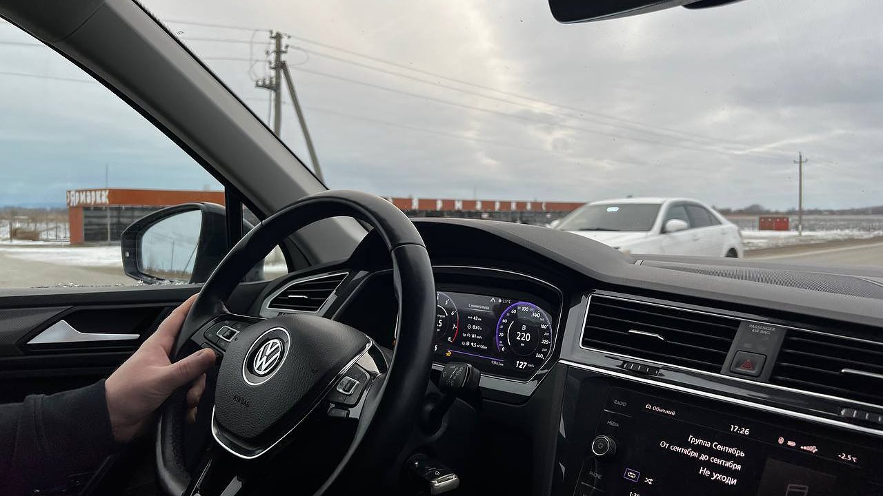 Главная картинка новости: В автошколе рассекретили правило "двух секунд": им давно пользуются все опытные водители