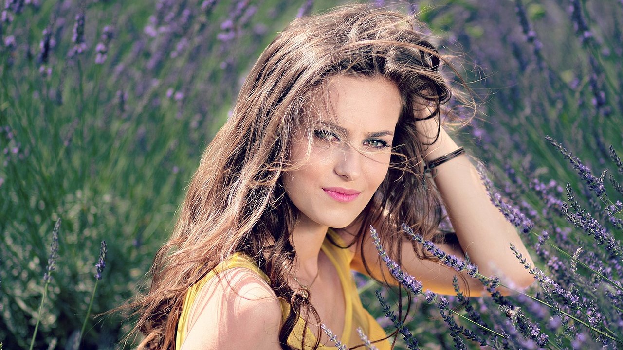 Главная картинка новости: Март улыбнется этим двум знакам: астролог Володина обещает им финансовый взрыв и успех