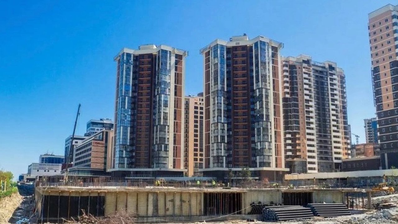 Главная картинка новости: Новороссийск занимает 8-е место в рейтинге городов по объемам строительства жилья