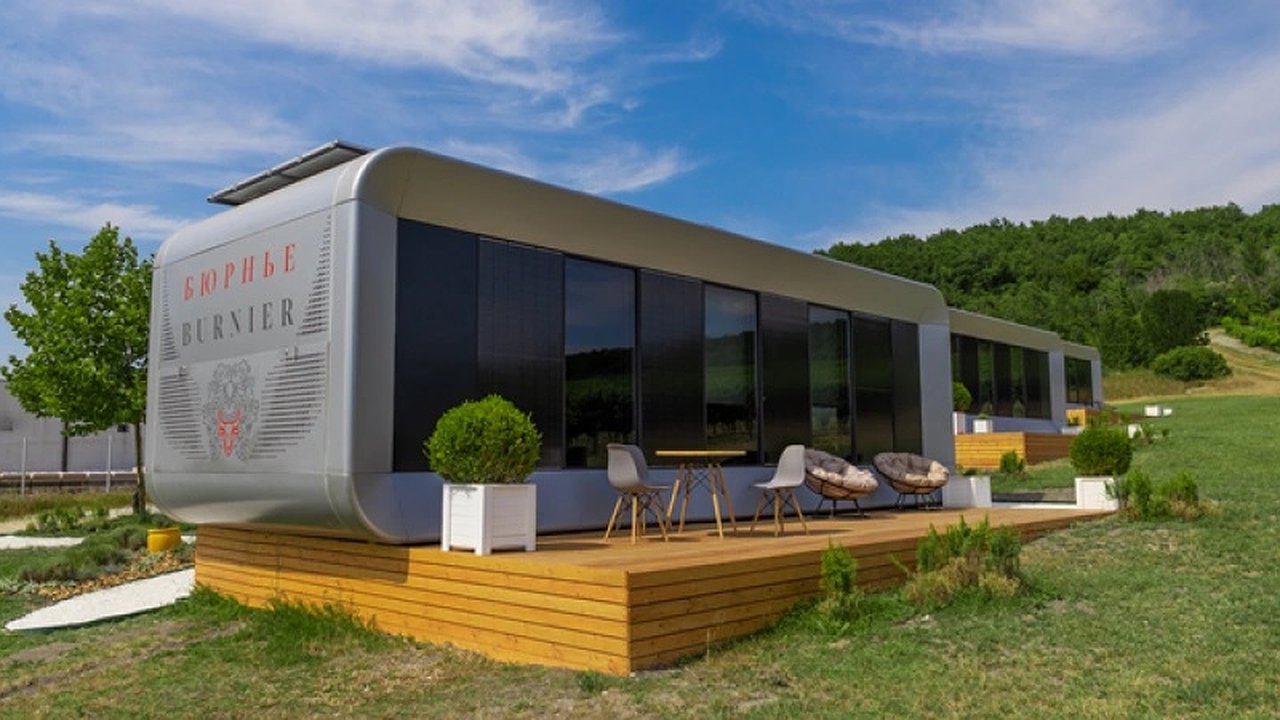 Главная картинка новости: Новороссийск получит субсидии на строительство модульных гостиниц