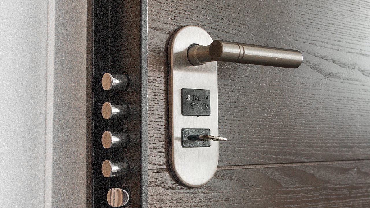 Главная картинка новости: С 1 марта стало запрещено: новые правила ЖКХ для собственников