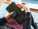 Максимум до 10 000 рублей: новые правила переводов с карты на карту