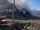 Новороссийск страдает от ядовитого дыма: пожар на мусорном полигоне продолжается