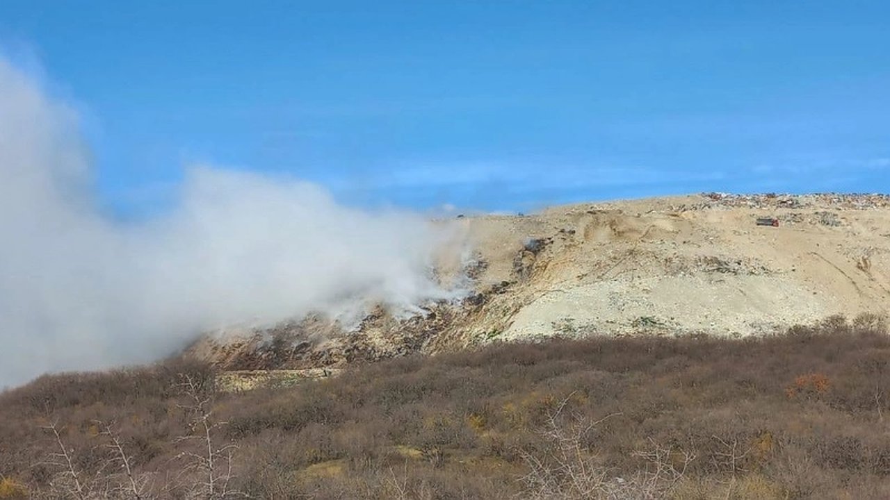 Главная картинка новости: Краевой суд освобождает владельца свалки от ответственности за пожар на горе Щелба