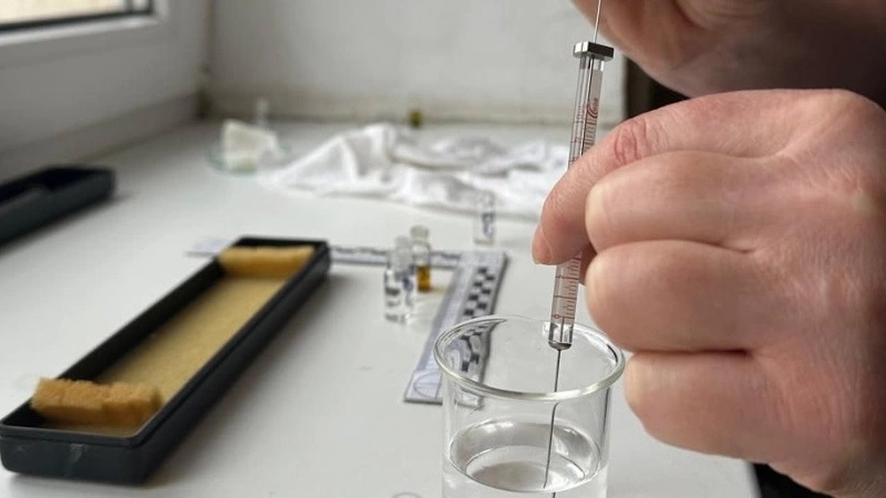 Главная картинка новости: В Новороссийске задержана женщина с синтетическим наркотиком