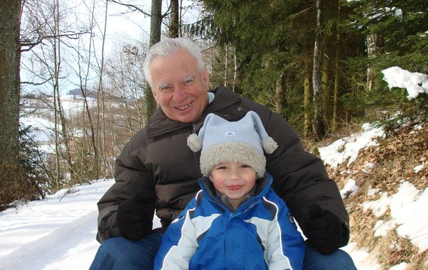 Теперь стало бесплатно для всех пенсионеров. Новая льгота появилась 27 марта