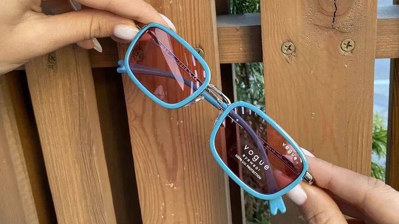 Главная картинка новости: Тонированные очки в Dr.Optik: широкая палитра цветов и разная плотность градиента для создания уникального аксессуара