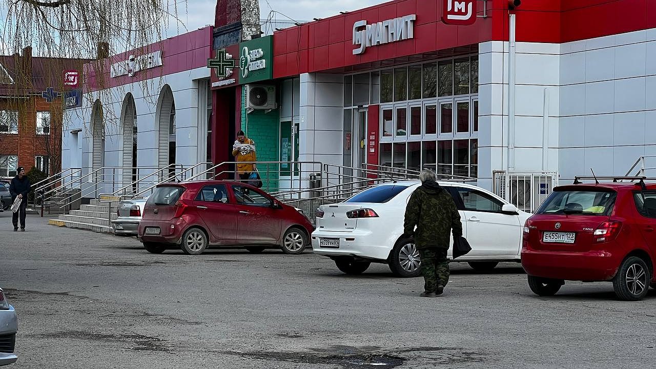 Главная картинка новости: Такие товары лучше обходить стороной в "Магните" и "Пятерочке" - собран черный список