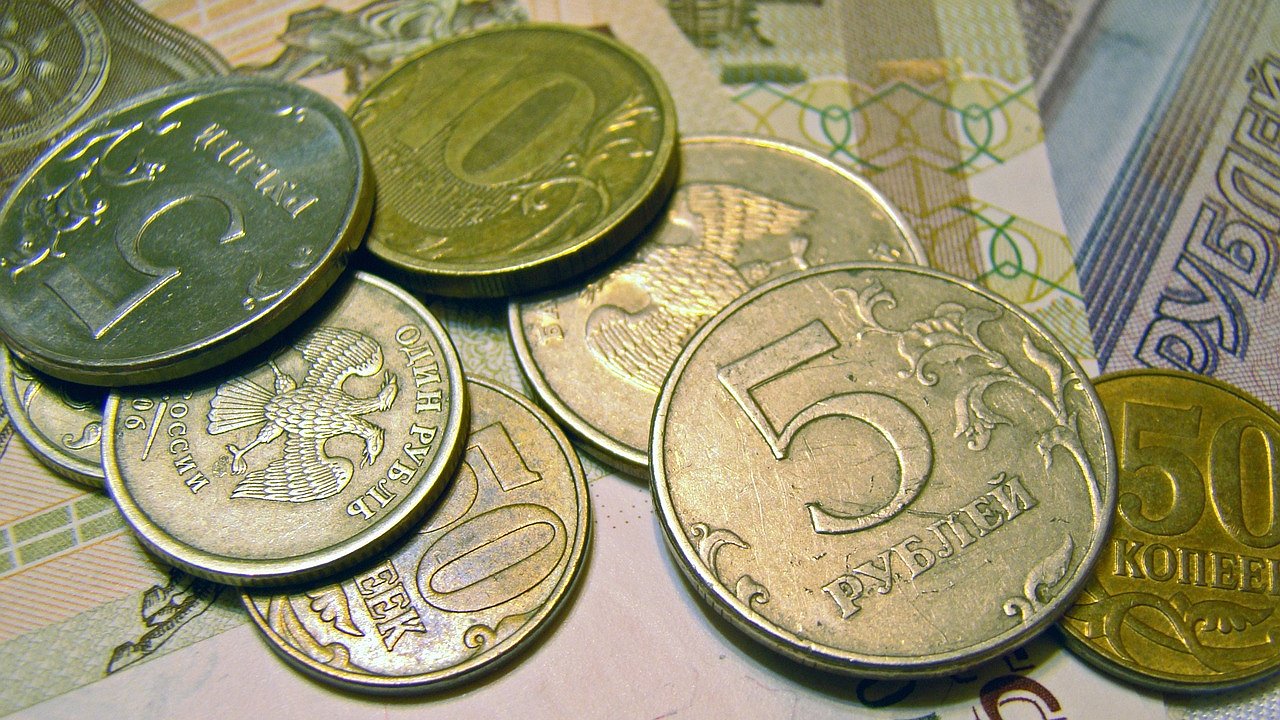 Главная картинка новости: Перестают платить: массовое закрытие банков предсказал экономист