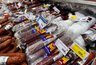Миниатюра новости: 100% чистое мясо, никакой сои: в Роскачестве назвали лучшие марки колбас