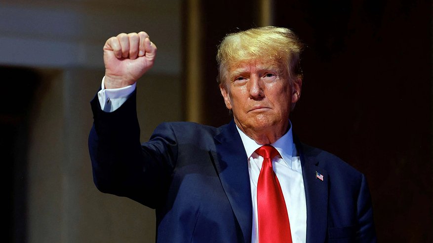 Главная картинка новости: Трамп и G8: Почему возвращение России в «клуб избранных» вызывает бурю
