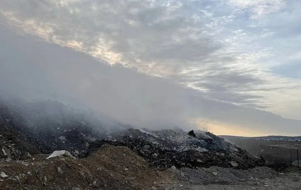 В Новороссийске возбуждено дело против владельца свалки после возгорания