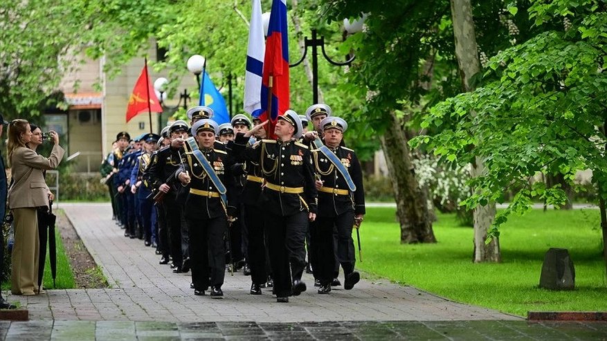 Главная картинка новости: В Новороссийске прошёл концерт-реквием в память о героях Великой Отечественной войны