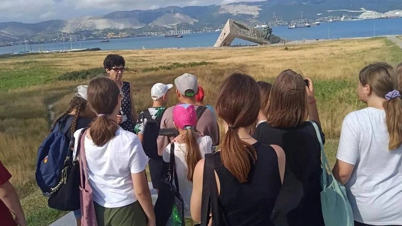 Главная картинка новости: Новороссийск как центр патриотического туризма в Краснодарском крае