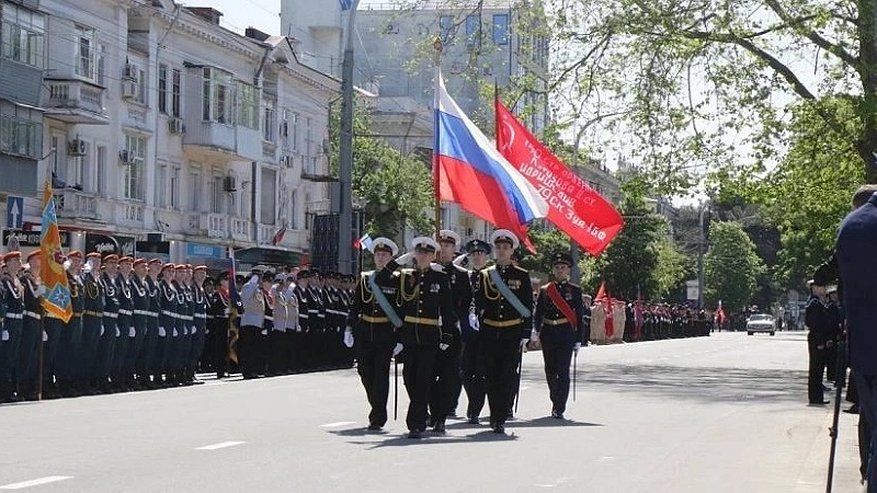 Главная картинка новости: В Новороссийске отметят 80-летие Победы торжественным парадом и праздничными мероприятиями