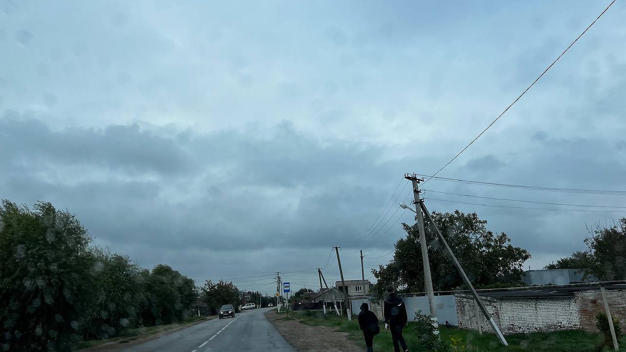 Главная картинка новости: Меняйте планы - нас ждут дожди и холод: синоптики обновили прогноз погоды до конца недели