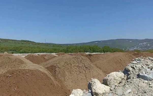 Очищенный песок с анапских пляжей будет использован на мусорном полигоне в Новороссийске