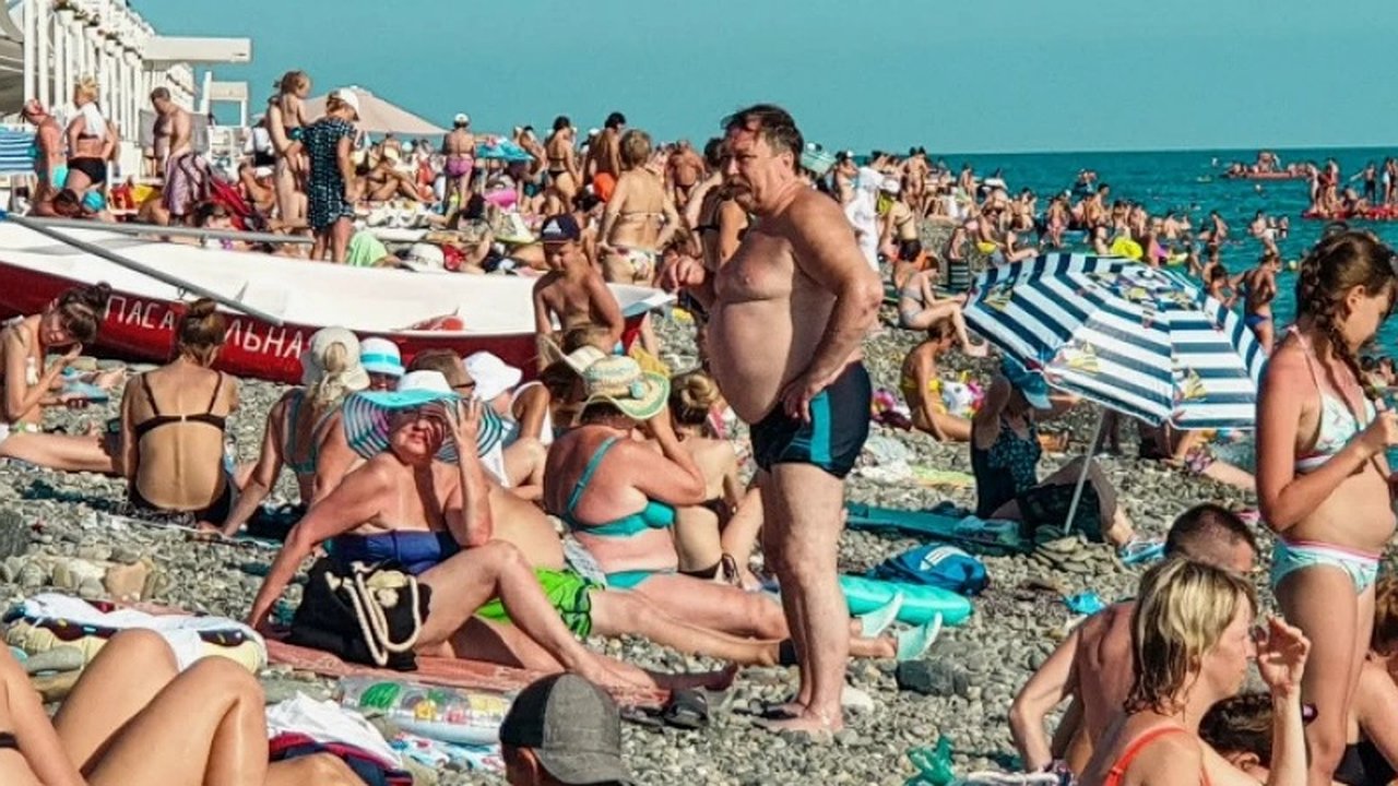 Главная картинка новости: Растущий интерес к отдыху в Крыму и на черноморских курортах России