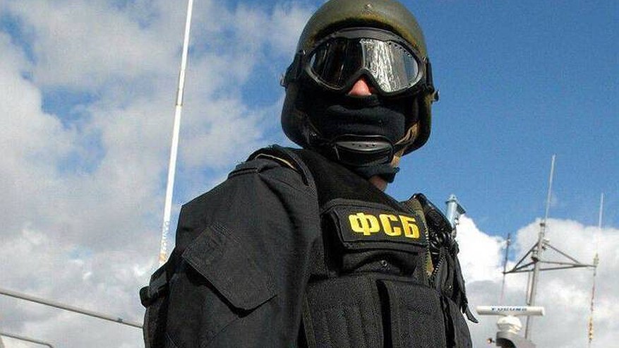 Главная картинка новости: Тайник с оружием НАТО под Донецком: как ФСБ сорвала планы диверсантов