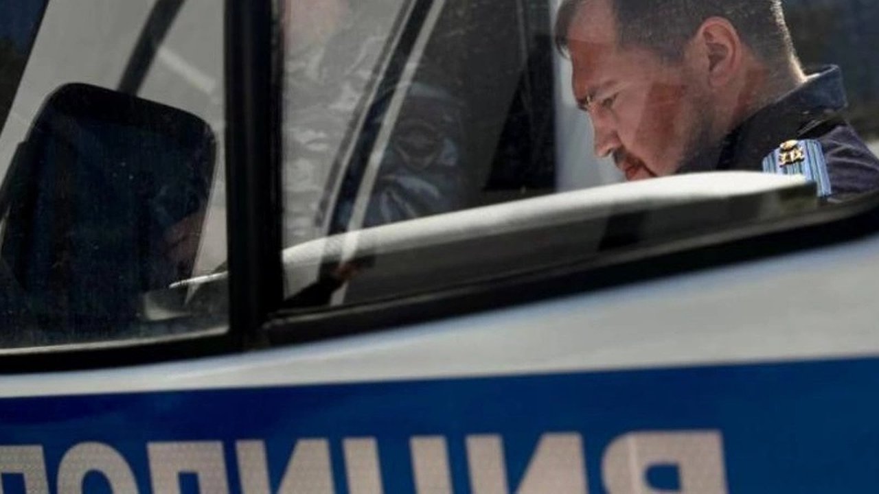 Главная картинка новости: В Новороссийске подростка обвинили в ложном сообщении о угрозе, родители должны будут компенсировать расходы