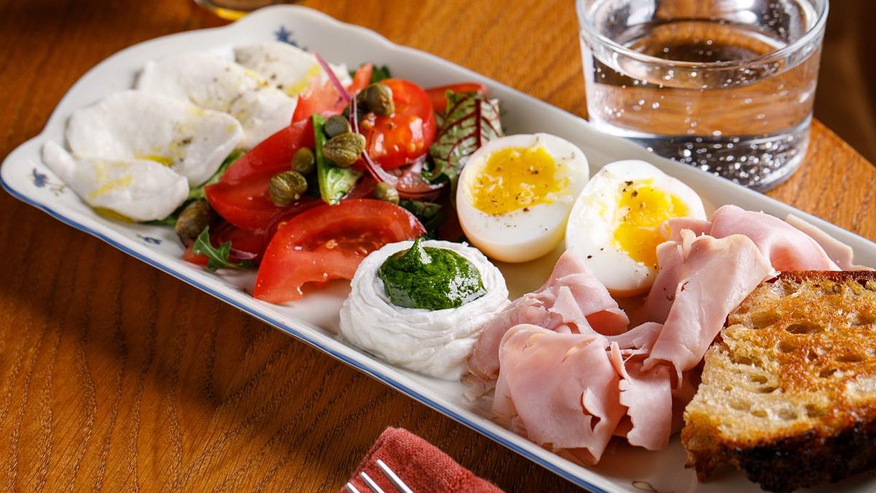 Главная картинка новости: Ученые выяснили самый полезный завтрак: не яйца, не овсянка и куда полезнее, чем овощи