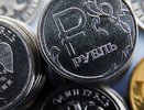 Рубль на грани перемен: аналитик назвал ключевые риски на ближайшие дни