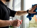 Заварите два пакетика — и окна как новые до снега: без химии и пятен
