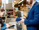 Банковская карта — как зубная щётка: почему магазин может отказать вам в оплате чужой картой