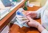 Миниатюра новости: Важно для всех пенсионеров: июньские выплаты придут раньше обычного
