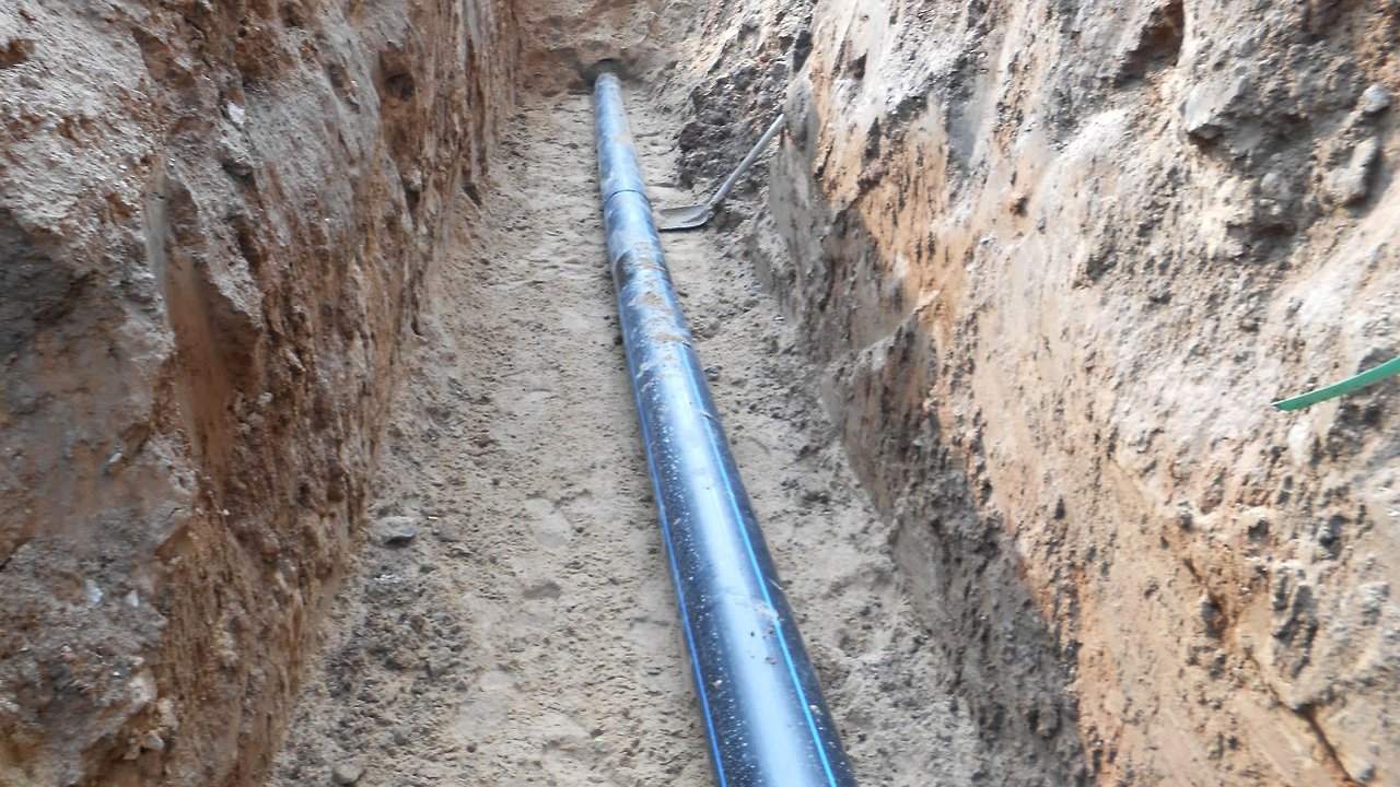 Главная картинка новости: Новороссийск запускает масштабную замену водопровода: 35 км труб и борьба с потерями воды