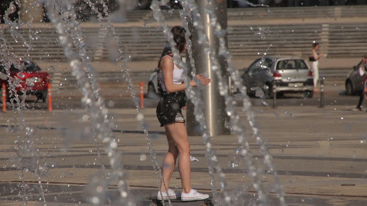 Главная картинка новости: Краснодарский край снова накроет 30-градусная жара, несмотря на кратковременные дожди