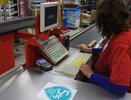 Зачем в "Пятерочке" и "Магните" настойчиво спрашивают про чек? Неожиданный подтекст привычного вопроса