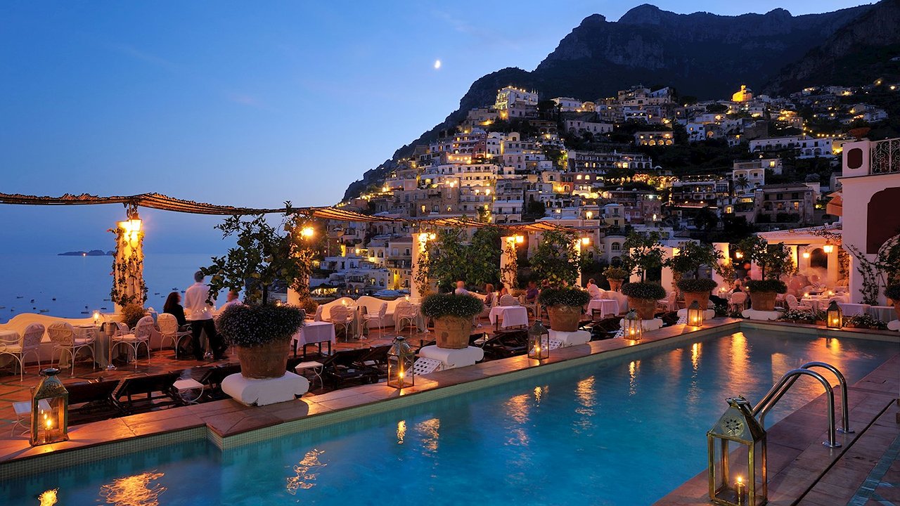 Главная картинка новости: Мальдивская бирюза по сочинским ценам: забытый курорт снова в тренде