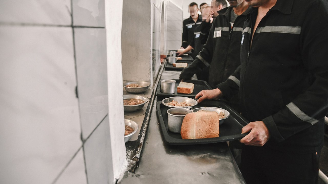 Главная картинка новости: Сотни тысяч могут выйти на свободу: Госдума готовит масштабную амнистию к 12 июня