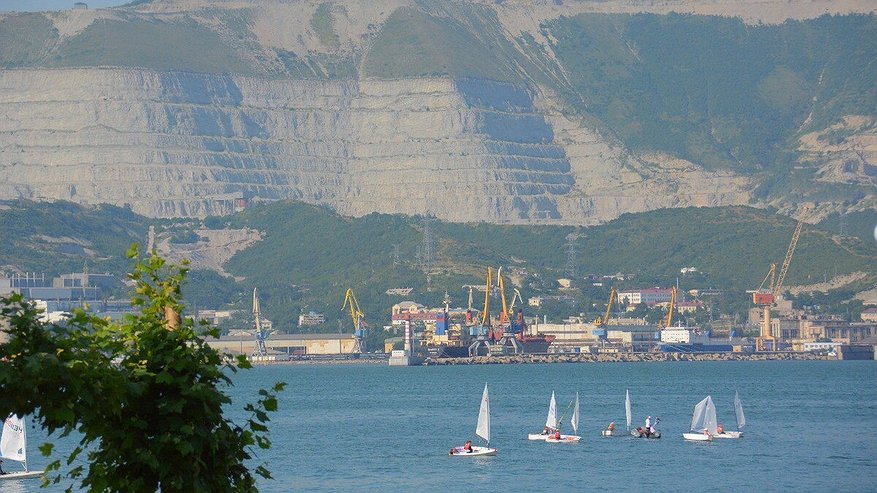 Главная картинка новости: Лето разгорается: сегодня в Новороссийске обещают +30°C