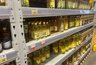 Миниатюра новости: Берите по три бутылки: в Роскачестве назвали россиянам лучшие марки растительного масла