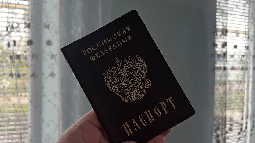 Главная картинка новости: Массовая замена паспортов для россиян — остается 90 дней, чтобы оформить новый документ: кому очень важно начать сегодня
