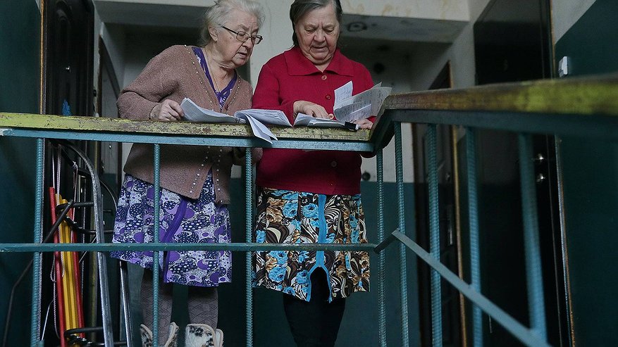 Главная картинка новости: Пенсионерам сделали подарок: с июня отменяют часть платежей ЖКХ