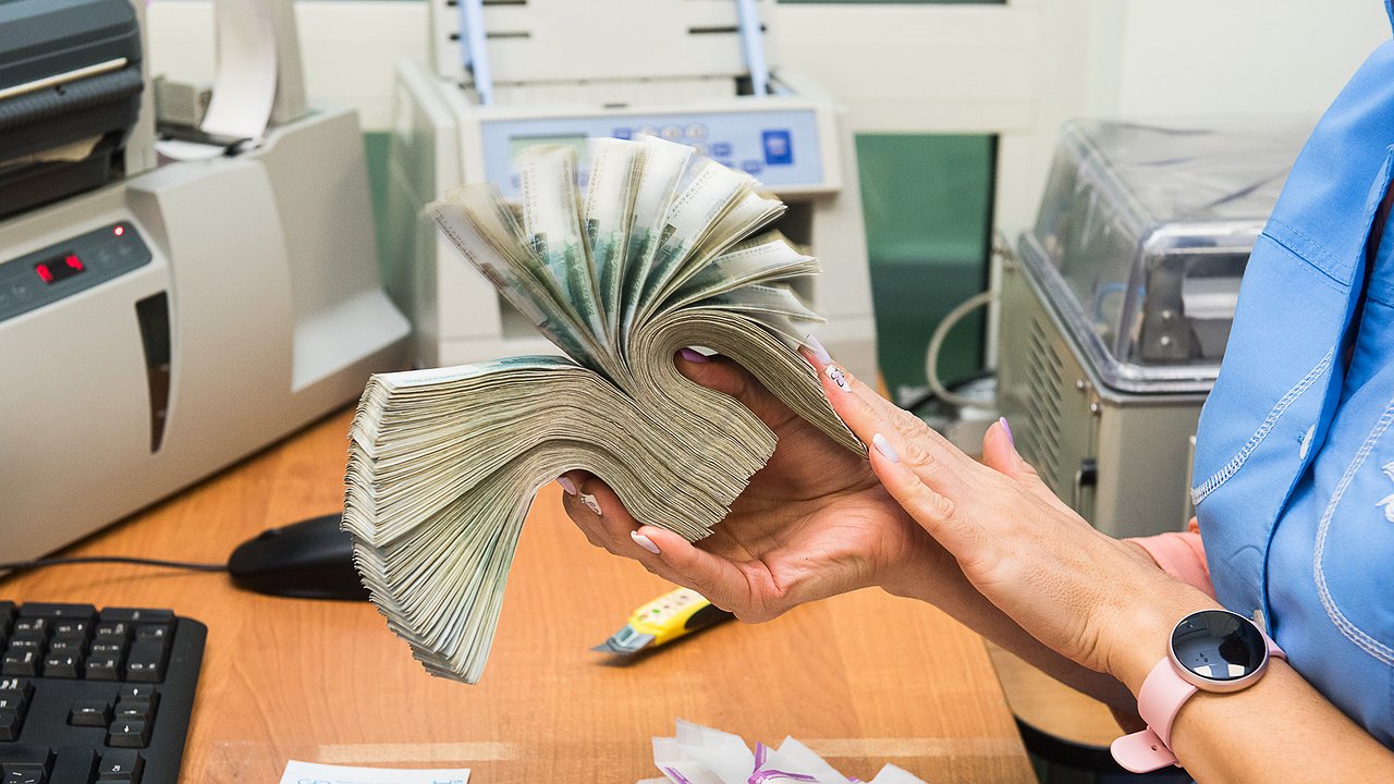 Главная картинка новости: Россиян ждет крупнейшая денежная реформа за последние десять лет: изменит жизнь каждого