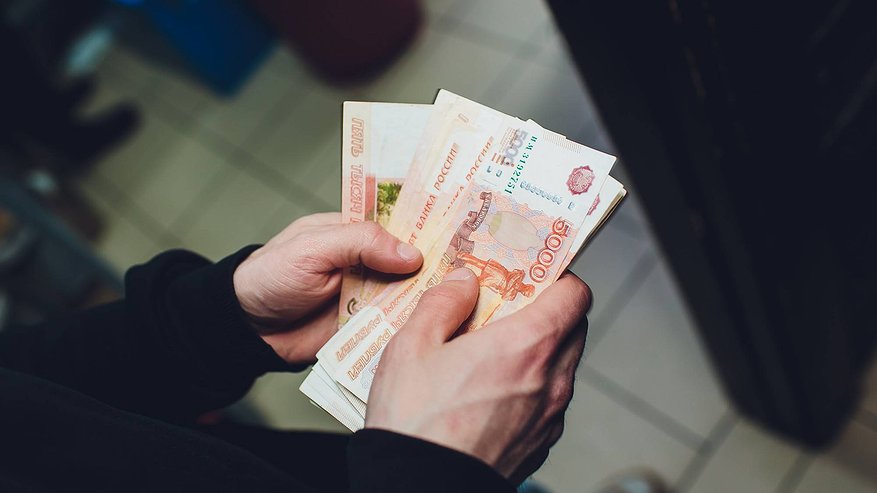 Главная картинка новости: Зарплаты бюджетников в Краснодарском крае в 2025 году: стало известно на сколько повысят и кому