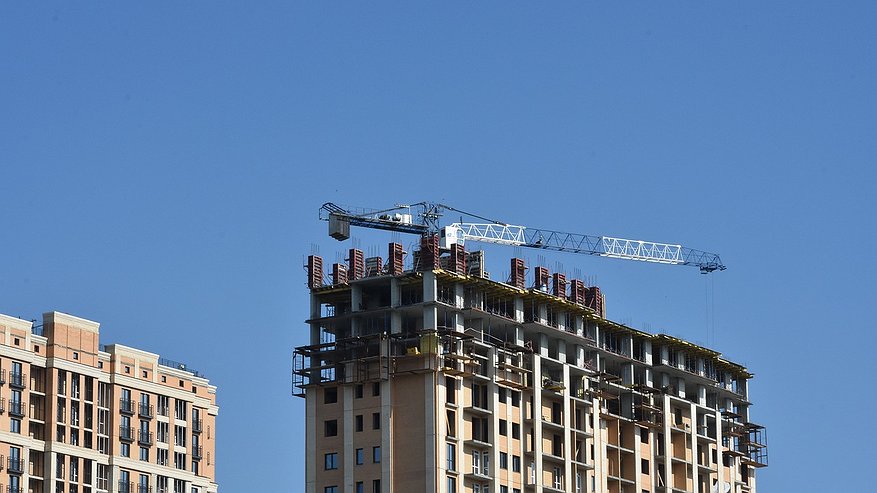 Главная картинка новости: Россиянам предложат ипотеку под 5 % по себестоимости - все из-за обстановки в стране с новостройками